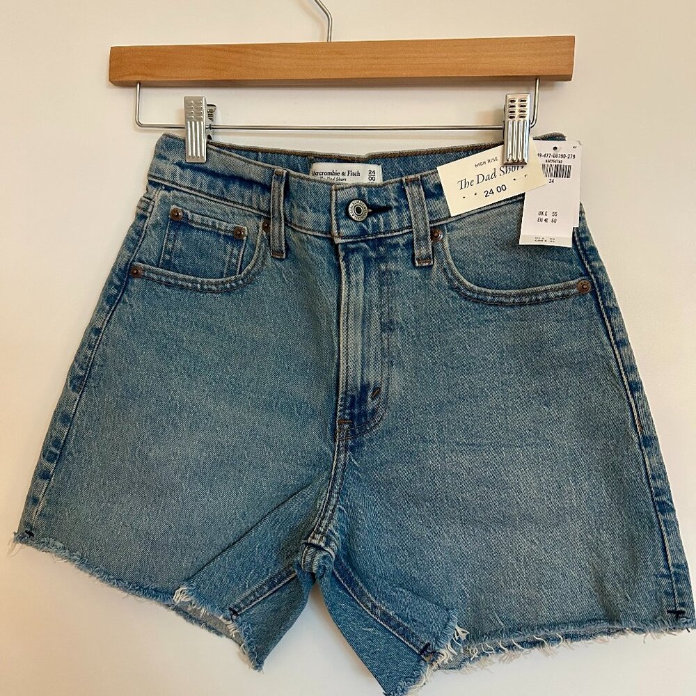 Abercrombie High Rise Dad Short - NWT, Size 24